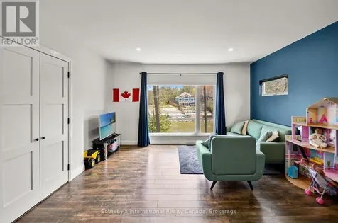 71 Oak Lea Boulevard Wasaga Beach ON L9Z 2V1