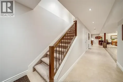 7840 Stella Crescent Windsor ON N8T 3R8