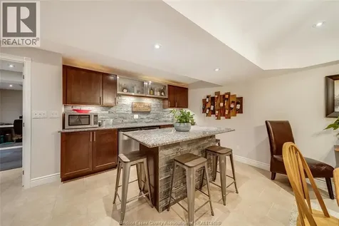 7840 Stella Crescent Windsor ON N8T 3R8