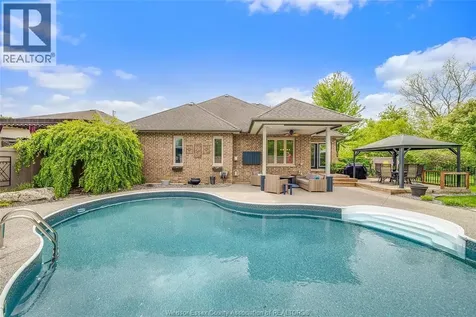 7840 Stella Crescent Windsor ON N8T 3R8