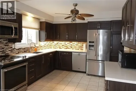 5475 Lakeshore Road East Burlington ON L7L 1E1