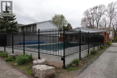 5475 Lakeshore Road East Burlington ON L7L 1E1