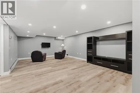 24 George Street North Harriston ON N0G 1Z0