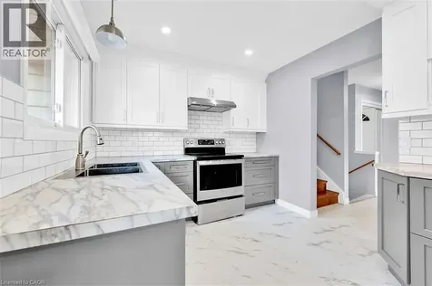 24 Oxford Street Brantford ON N3R 5C6