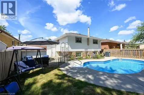 24 Oxford Street Brantford ON N3R 5C6