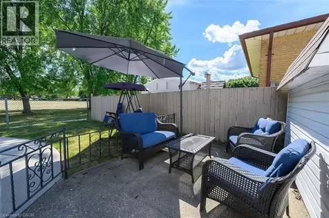 24 Oxford Street Brantford ON N3R 5C6
