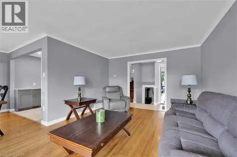 24 Oxford Street Brantford ON N3R 5C6
