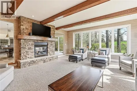 707 Eagle Drive Burlington ON L7T 2Z8