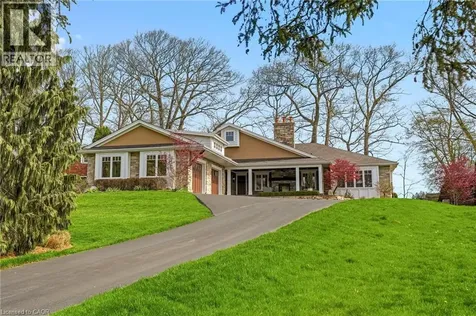 707 Eagle Drive Burlington ON L7T 2Z8