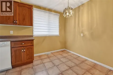 358 Federal Street Stoney Creek ON L8E 2B5