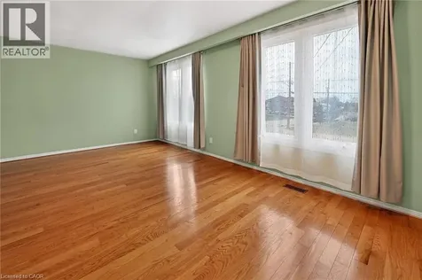 358 Federal Street Stoney Creek ON L8E 2B5