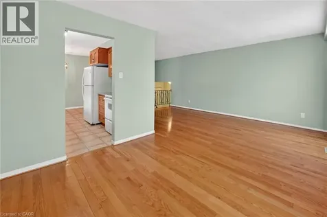 358 Federal Street Stoney Creek ON L8E 2B5