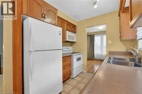 358 Federal Street Stoney Creek ON L8E 2B5