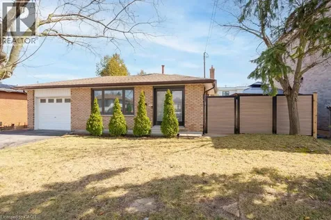 19 Glen Forest Drive Hamilton ON L8K 5V7