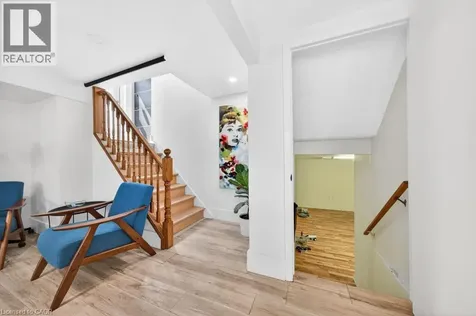 19 Glen Forest Drive Hamilton ON L8K 5V7