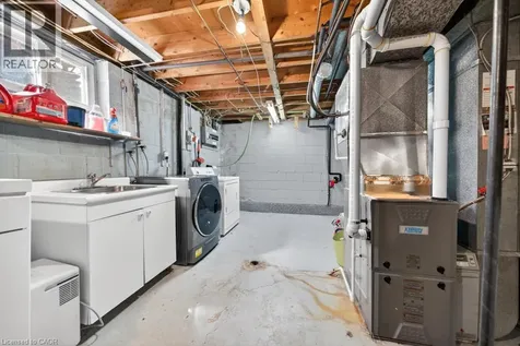 19 Glen Forest Drive Hamilton ON L8K 5V7