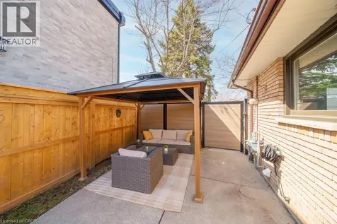 19 Glen Forest Drive Hamilton ON L8K 5V7