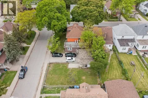 688-690 Parent Avenue Windsor ON N9A 2C5