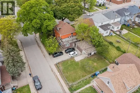 688-690 Parent Avenue Windsor ON N9A 2C5