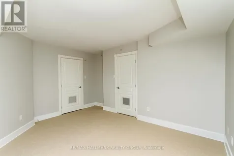 124 Guigues Avenue Ottawa ON K1N 5H7