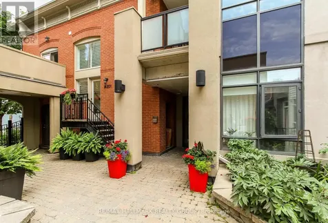 124 Guigues Avenue Ottawa ON K1N 5H7