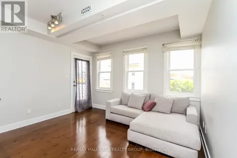 124 Guigues Avenue Ottawa ON K1N 5H7
