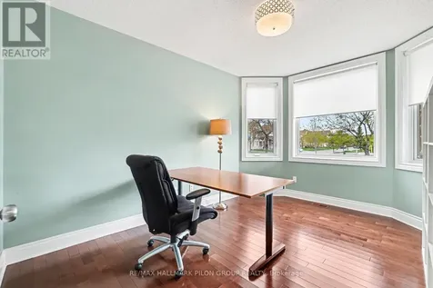 354 Oakcrest Way Ottawa ON K4A 0S5