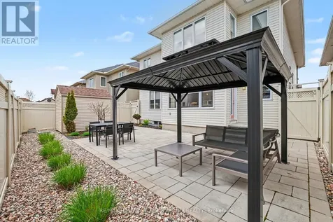 354 Oakcrest Way Ottawa ON K4A 0S5
