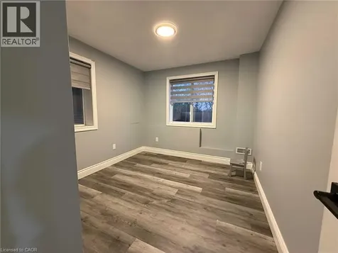 952 Dunnigan Court Kitchener ON N2B 0A8