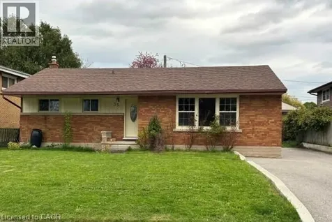 35 Highman Avenue Cambridge ON N1R 3L8