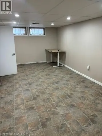 35 Highman Avenue Cambridge ON N1R 3L8