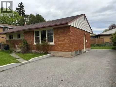 35 Highman Avenue Cambridge ON N1R 3L8
