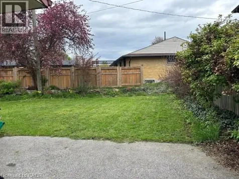 35 Highman Avenue Cambridge ON N1R 3L8