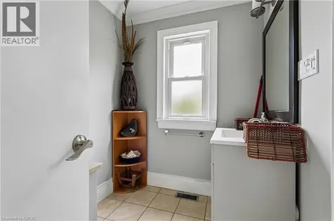 379 Ontario Street South Milton ON L9T 2N2