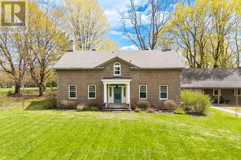 1105 County Road 2 Road Augusta ON K6V 5T1