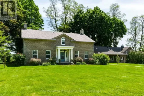 1105 County Road 2 Road Augusta ON K6V 5T1
