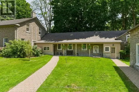 1105 County Road 2 Road Augusta ON K6V 5T1
