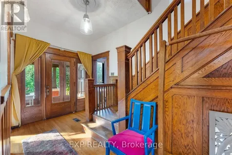 48 Hall Avenue East Renfrew ON K7V 2S3