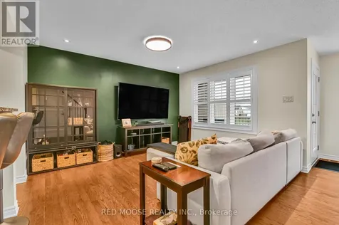 373 Sweetfern Crescent Ottawa ON K4A 3W5