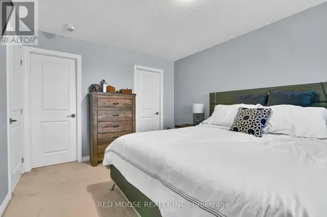 373 Sweetfern Crescent Ottawa ON K4A 3W5