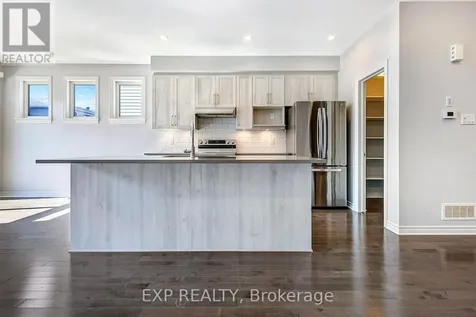 618 Taliesin Crescent Ottawa ON K2S 2W5