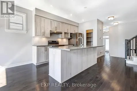 618 Taliesin Crescent Ottawa ON K2S 2W5
