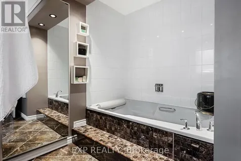 218 Kensington Place Orangeville ON L9W 4G7