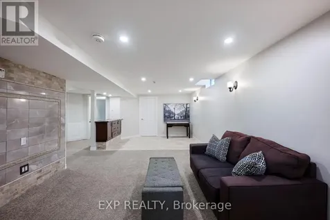 218 Kensington Place Orangeville ON L9W 4G7