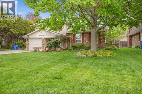 179 Chippewa Drive Chatham ON N7M 2B3