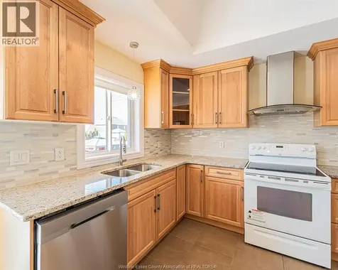 4001 Cosenza Street Windsor ON N9G 0A5