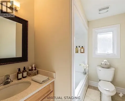 4001 Cosenza Street Windsor ON N9G 0A5