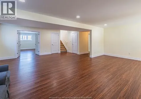 4001 Cosenza Street Windsor ON N9G 0A5