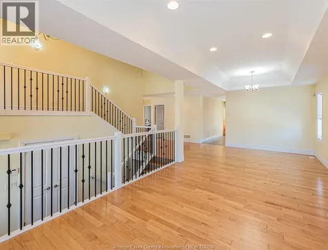 4001 Cosenza Street Windsor ON N9G 0A5