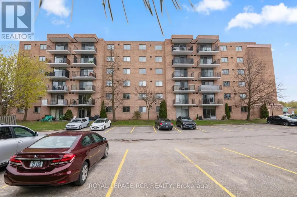 16 Fourth Street Orangeville ON L9W 4N7
